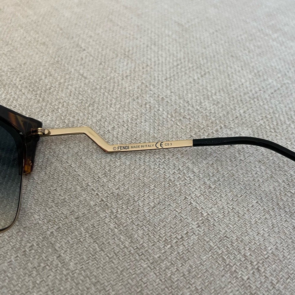 FENDI Iridia Sunglasses - FF 0149/S Cat Eye Havana Gold Tortoise Gradient Lens - Picture 8 of 9